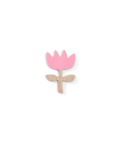 flower shaped brooch in rose